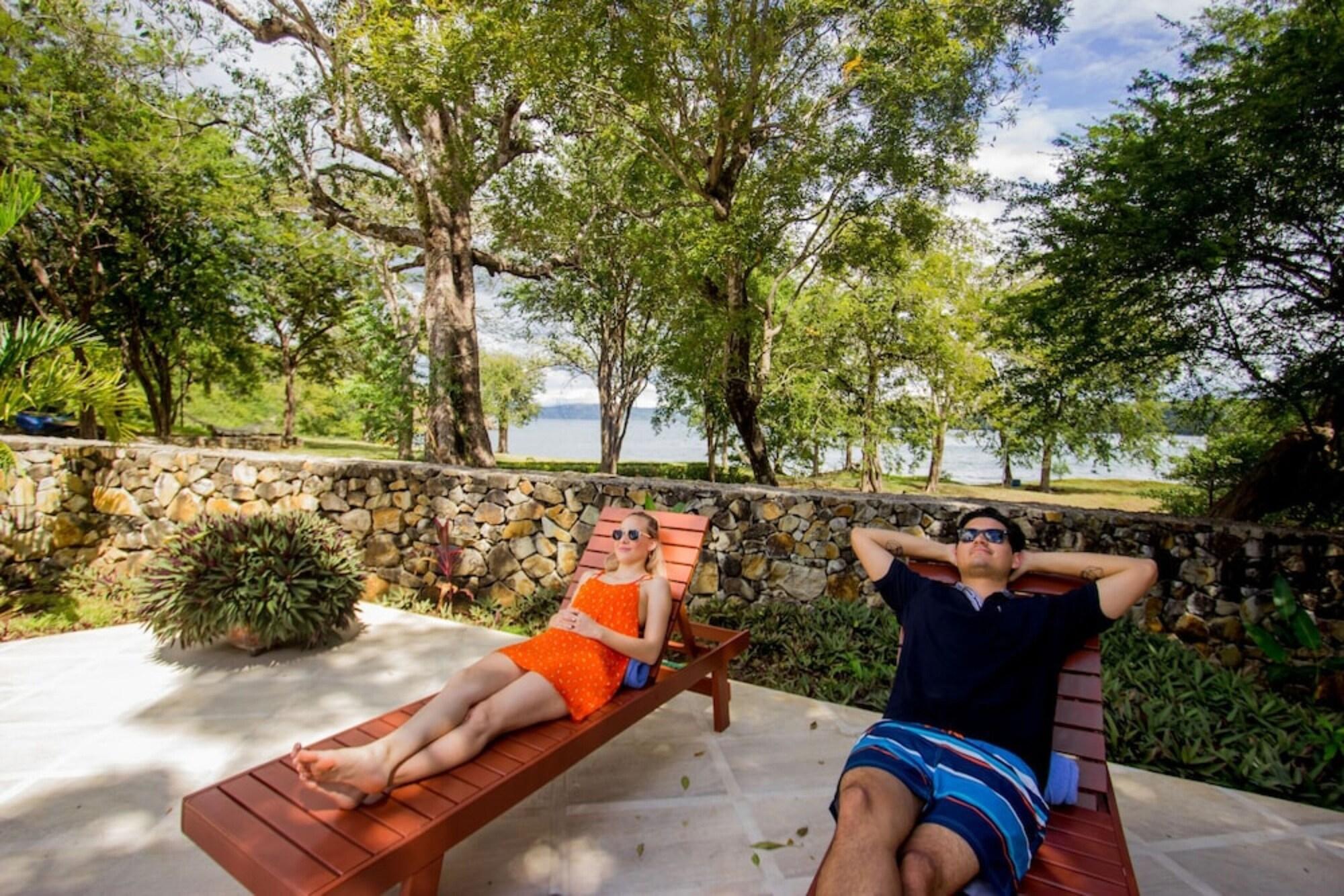 Hotel Papagayo Golden Palms Beachfront