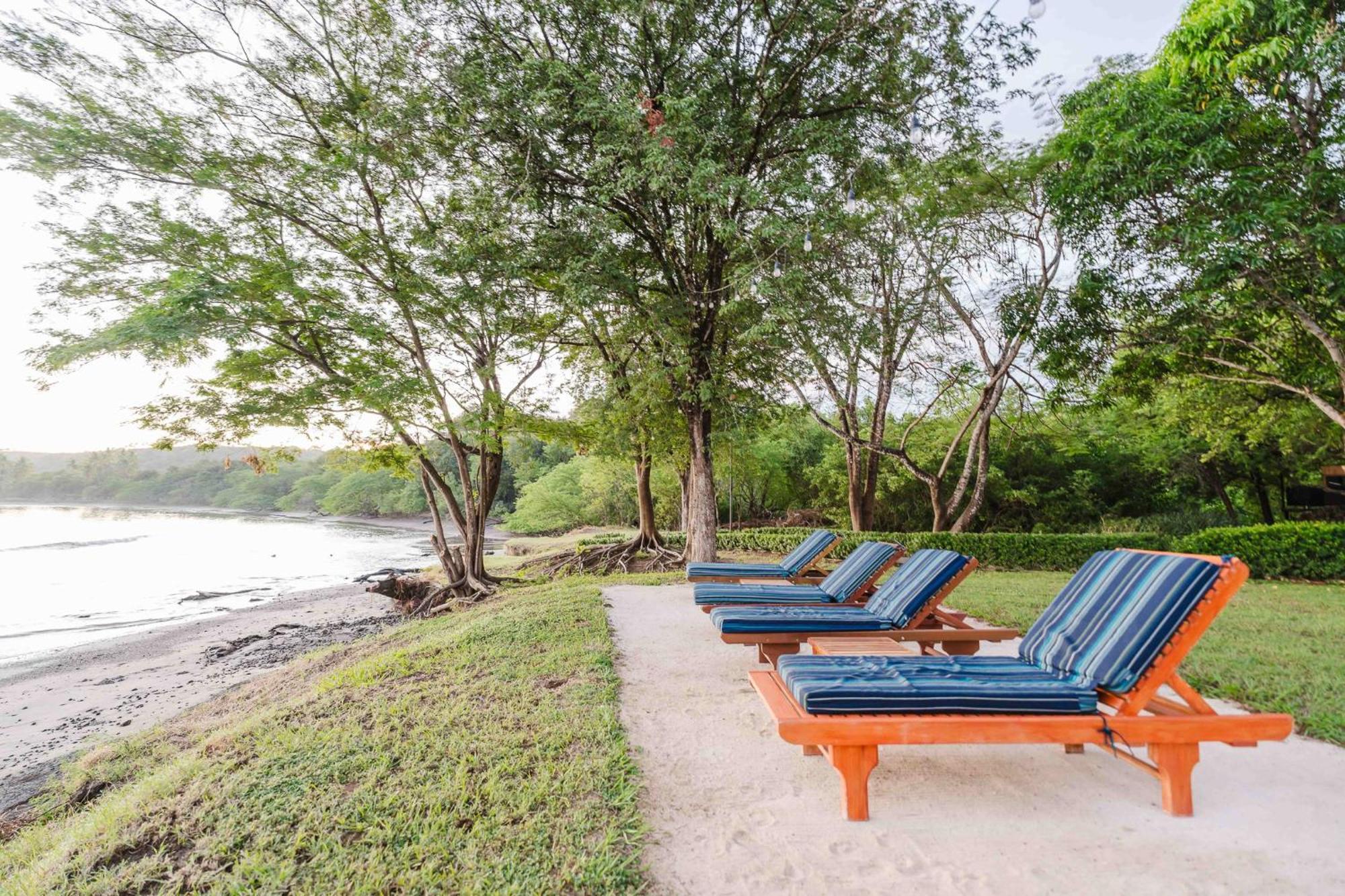 Papagayo Golden Palms Beachfront Hotel
