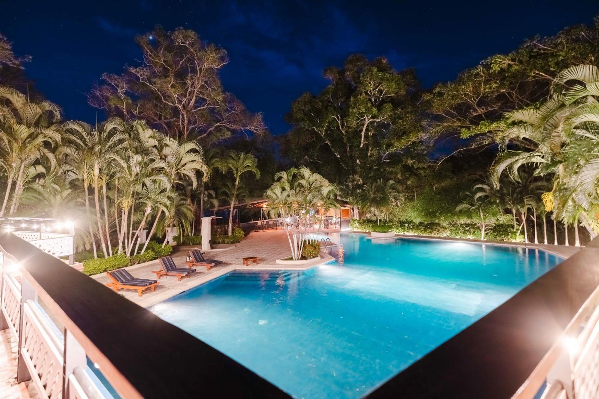 Hotel Papagayo Golden Palms Beachfront